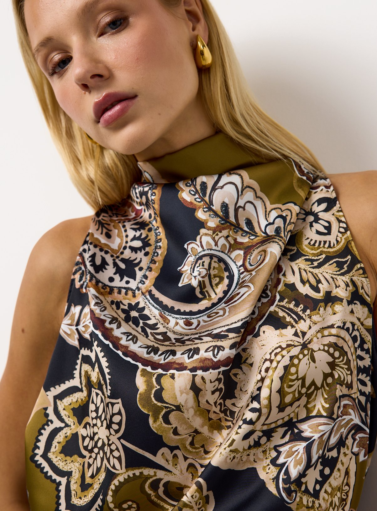Paisley Print Satin Halter Neck Dress 20 - Image 3 thumbnail